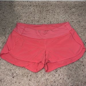 Lululemon Speed Up 2.5” Size 6 Pink Shorts.